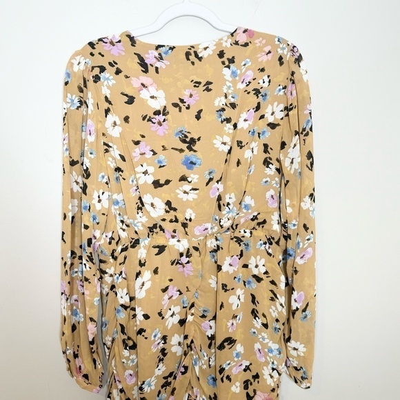 NWT Sanctuary Dreamer Georgette Floral Print  V-Neck Mini Dress - Picture 6 of 7